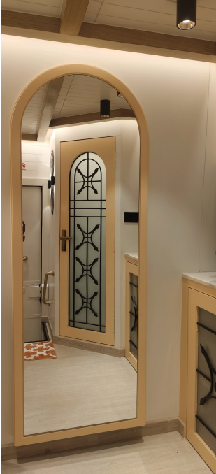 Triple Door Vanity Van