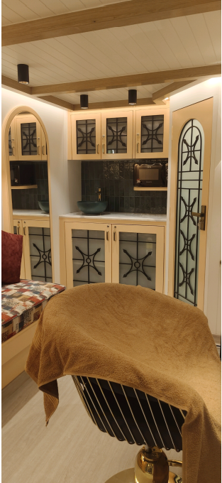 Celebrity Vanity Van